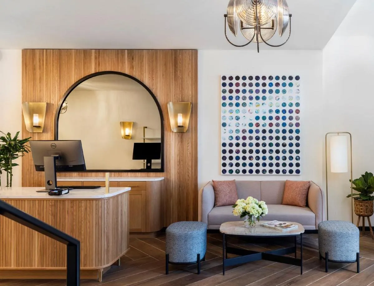 Image 2 of Hotel Madera