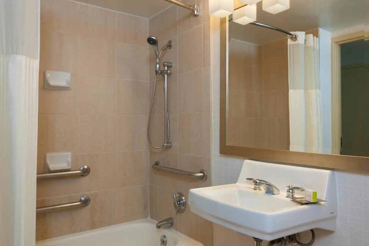 Image 1 of Hotel Silver Spring