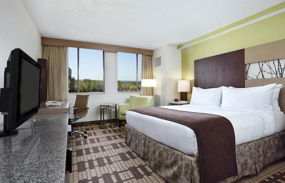 Image 3 of Hotel Silver Spring