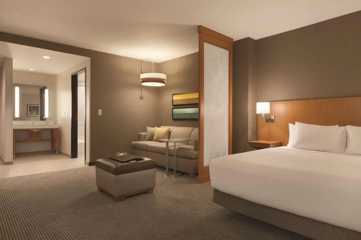 Image 3 of Hyatt Place Washington DC/Georgetown/West End