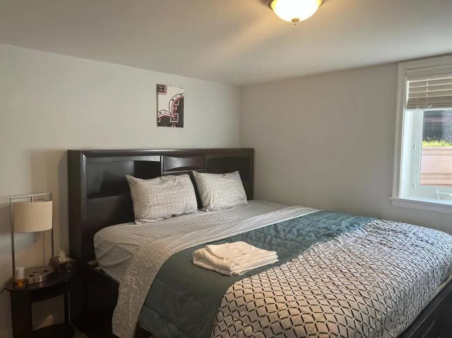 Image 6 of LOVELY 2 BEDROOMS APPARTEMENT, LAUNDRY/PARKING/TV