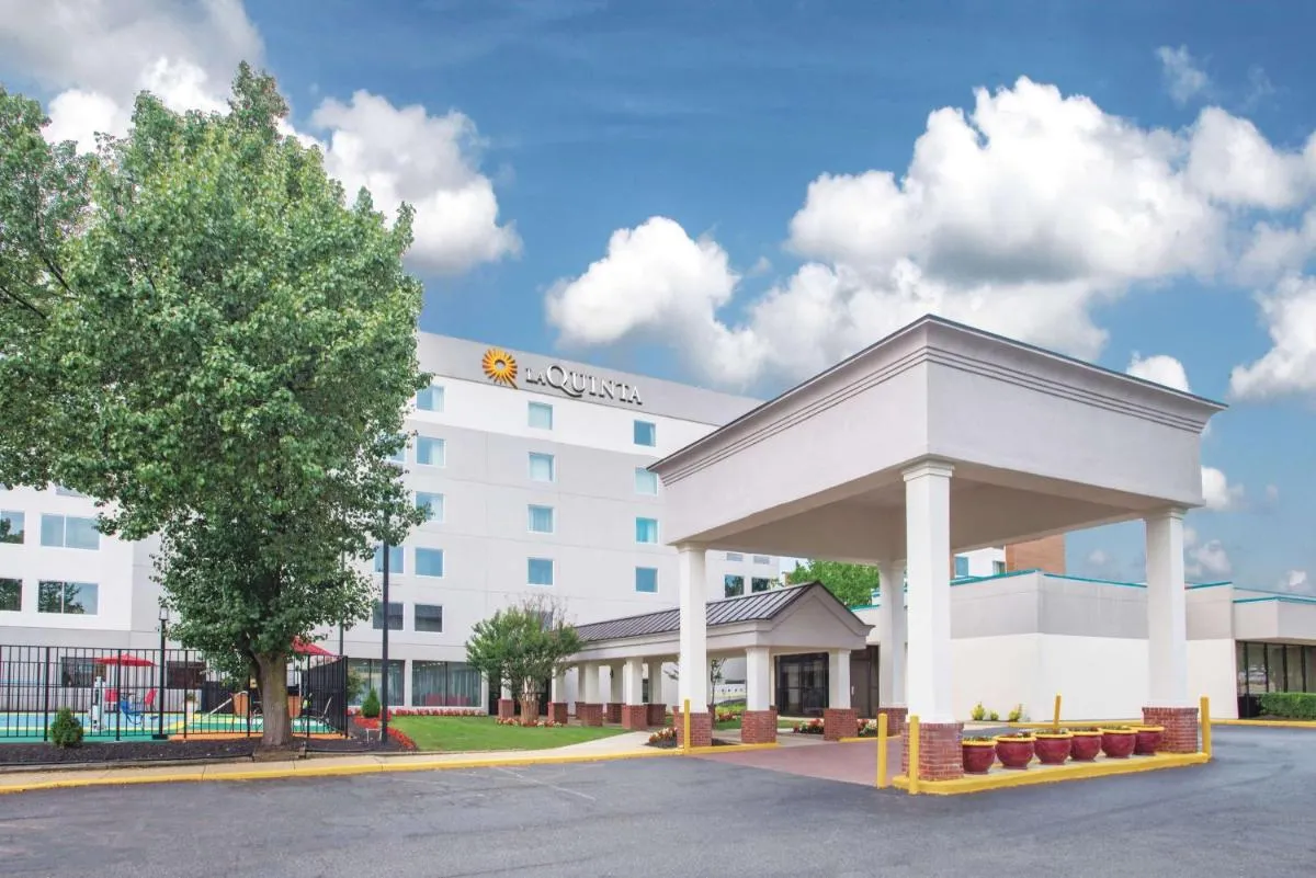 Image 6 of La Quinta Inn & Suites by Wyndham DC Metro Capital Beltway
