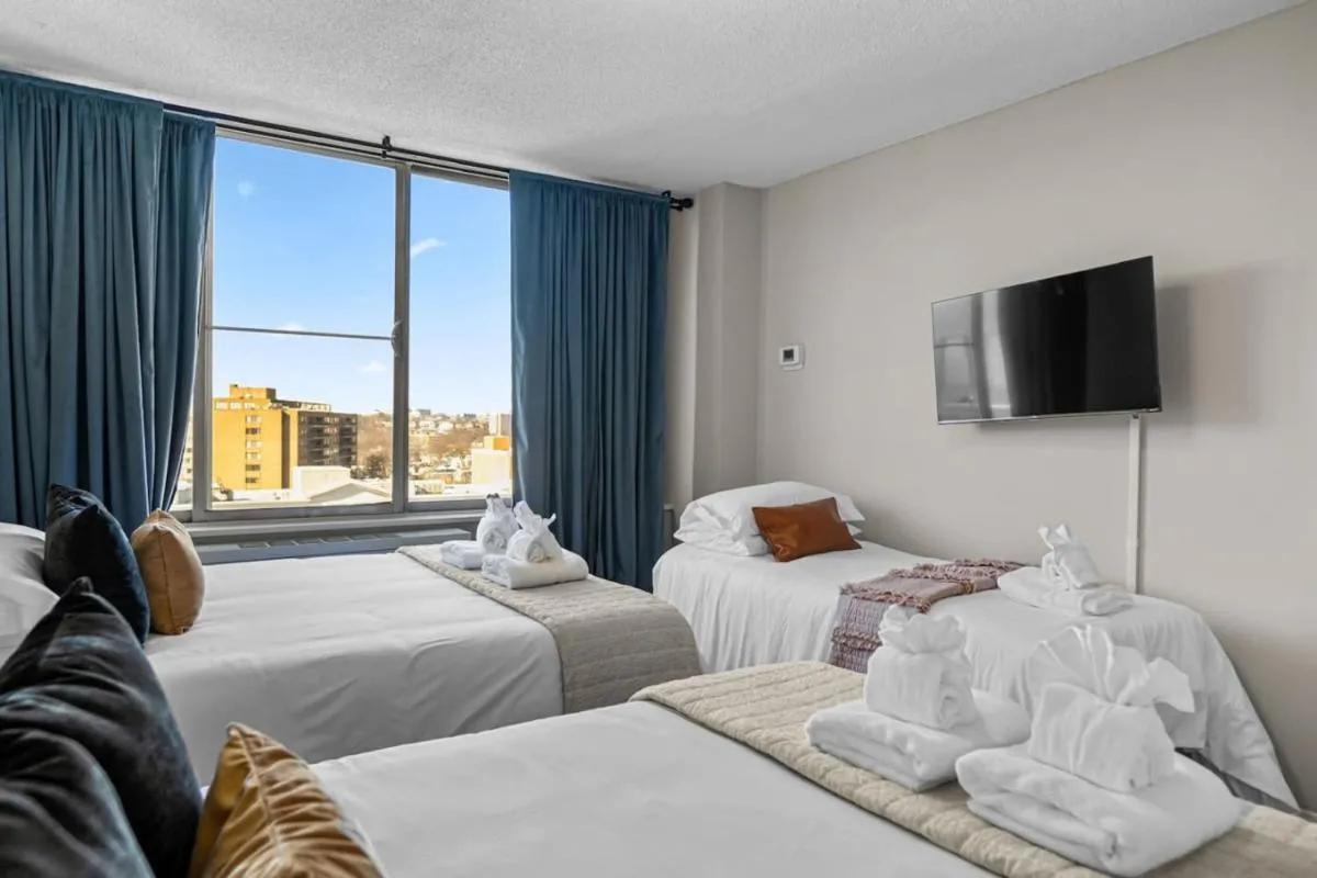 Image 5 of Penthouse Living near DC and Metro