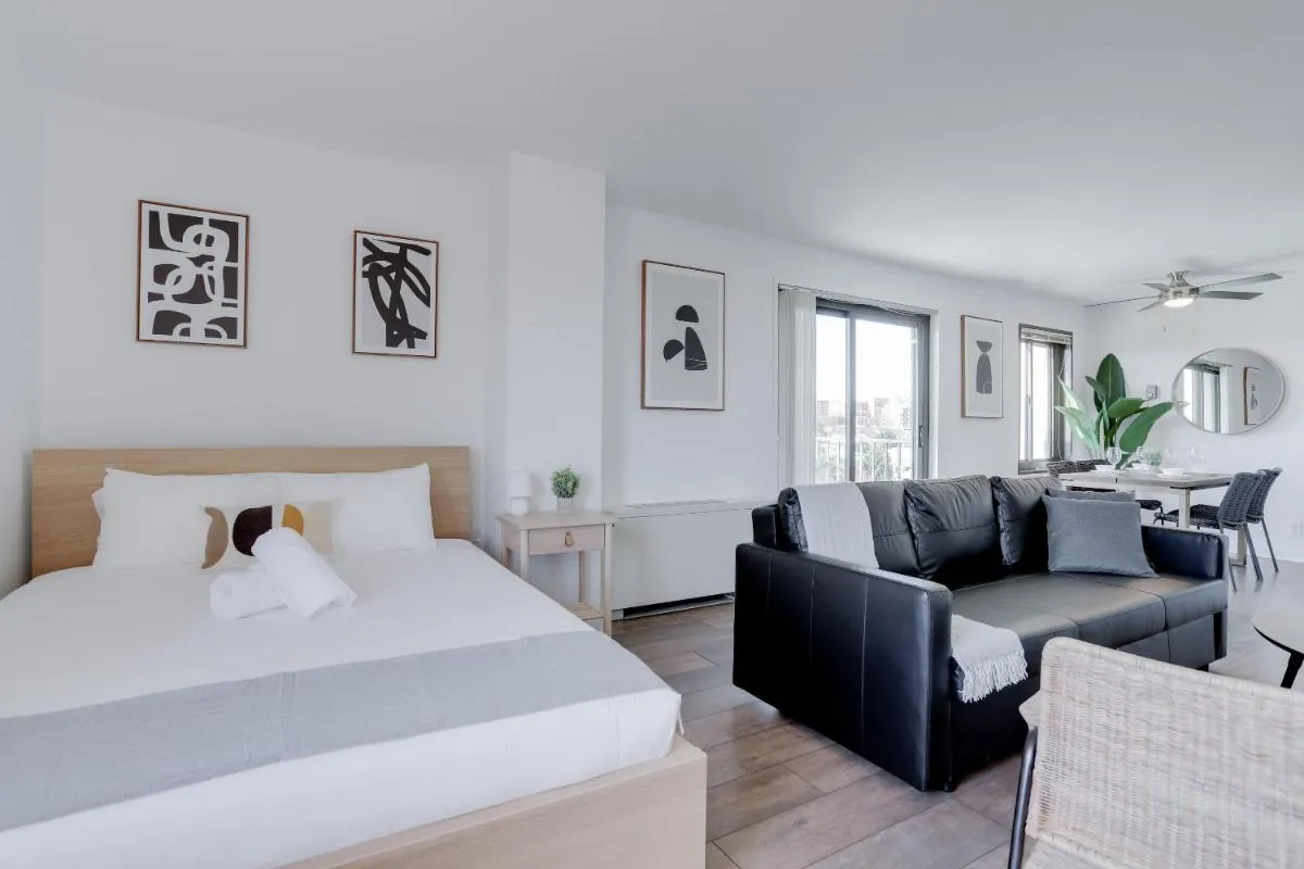 Image 3 of Perfect Executive Studio at Clarendon