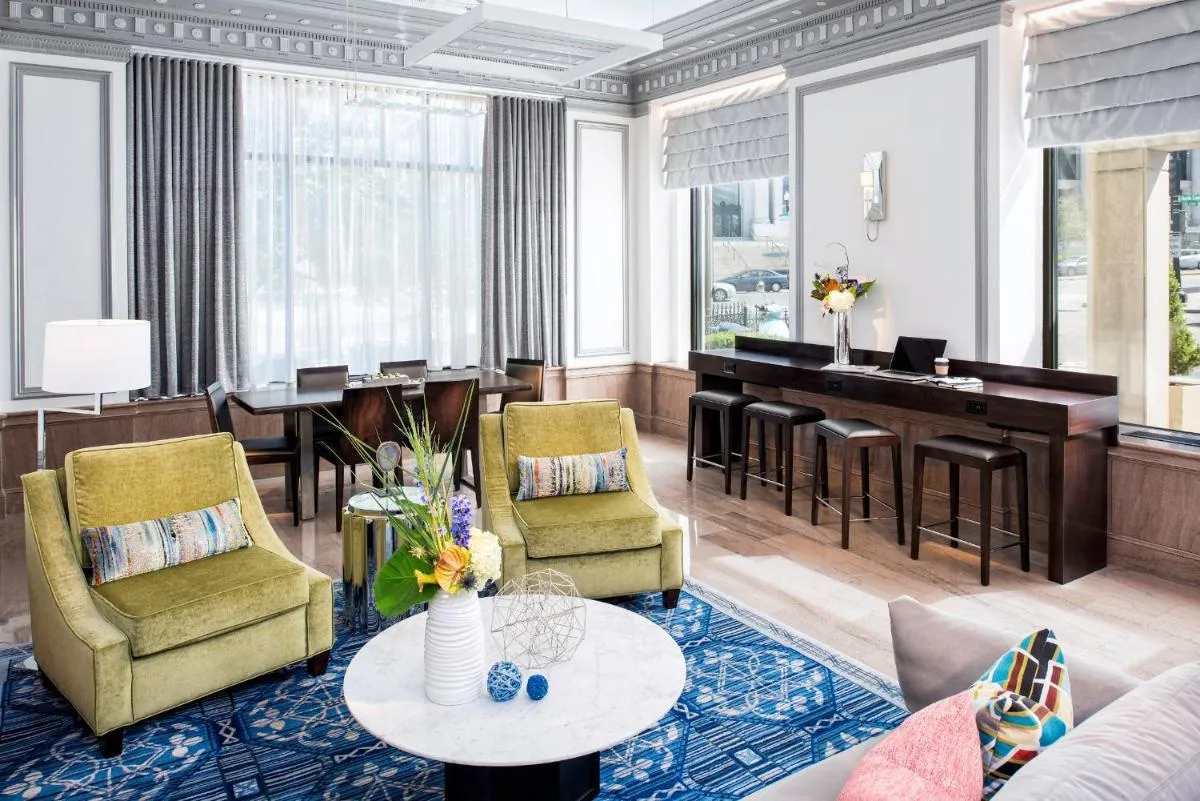Image 3 of Phoenix Park Hotel