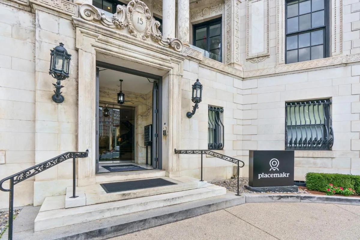 Image 4 of Placemakr Dupont Circle
