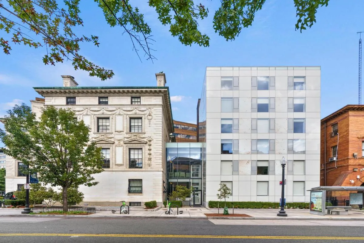 Image 2 of Placemakr Dupont Circle