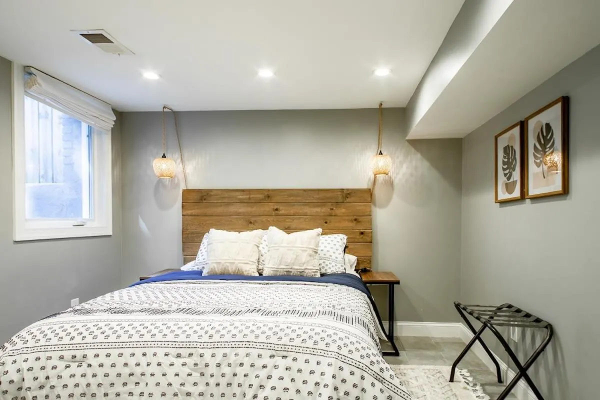 Image 1 of Private 1-BR DC Residential-Style Stay Parking