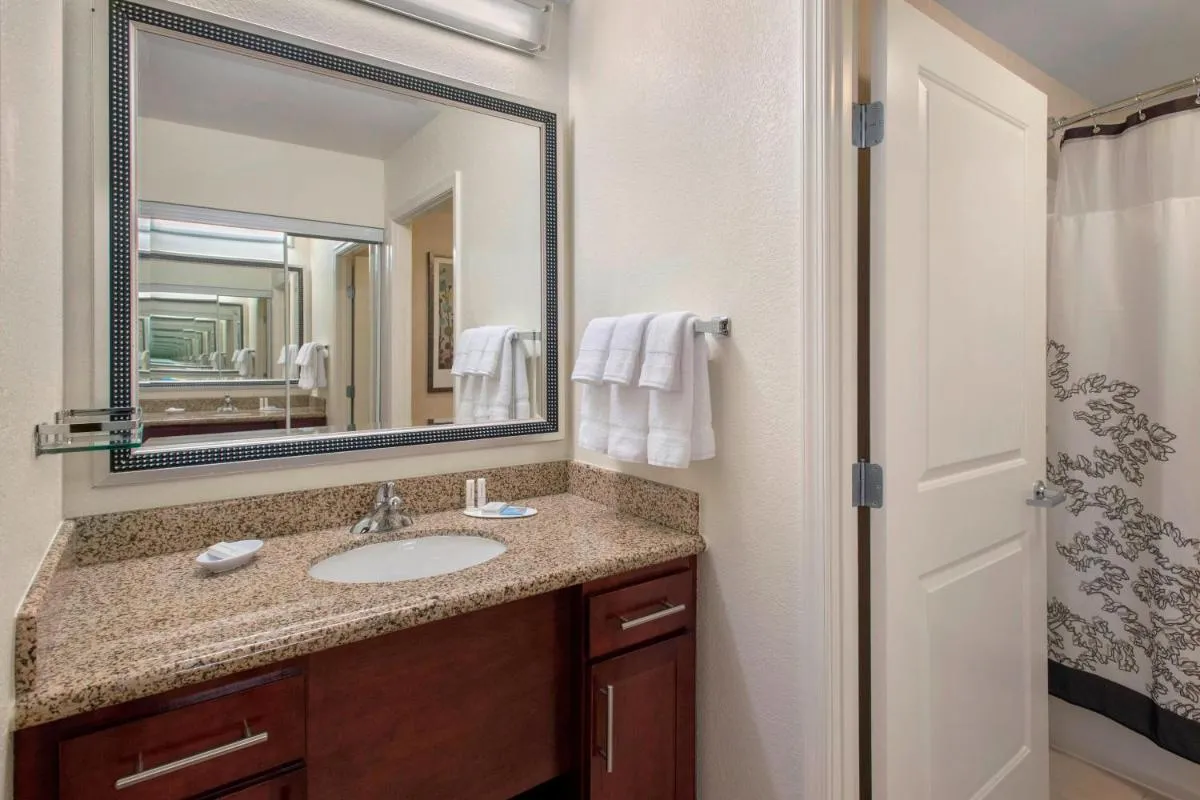 Image 2 of Residence Inn Alexandria Old Town South at Carlyle
