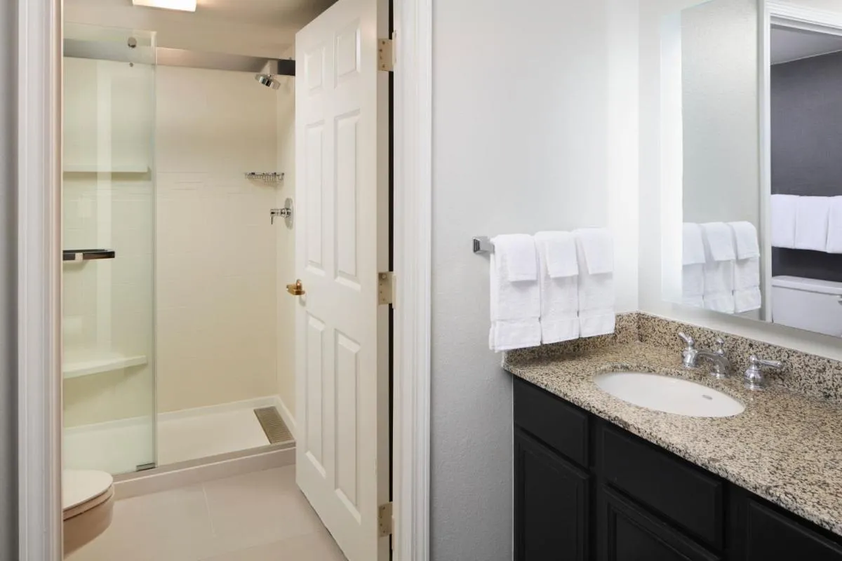 Image 2 of Residence Inn Arlington Rosslyn