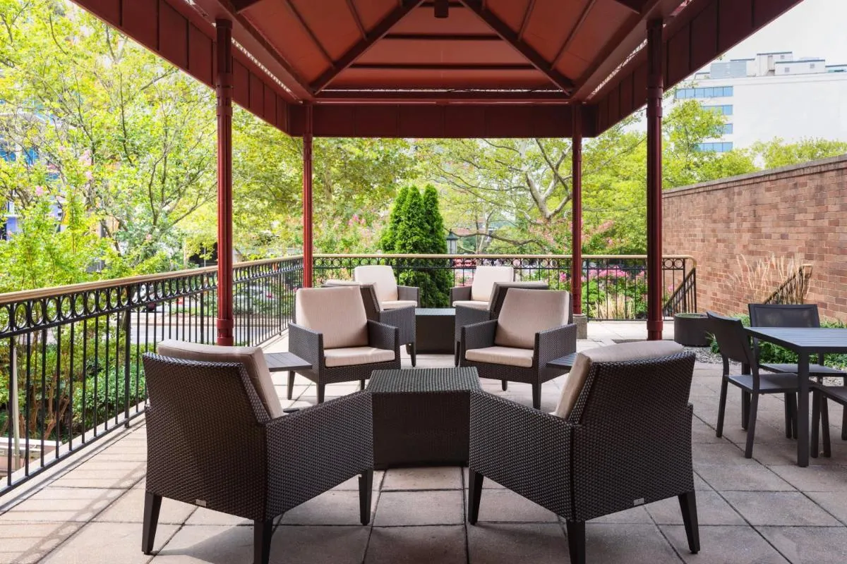 Image 4 of Residence Inn Bethesda Downtown