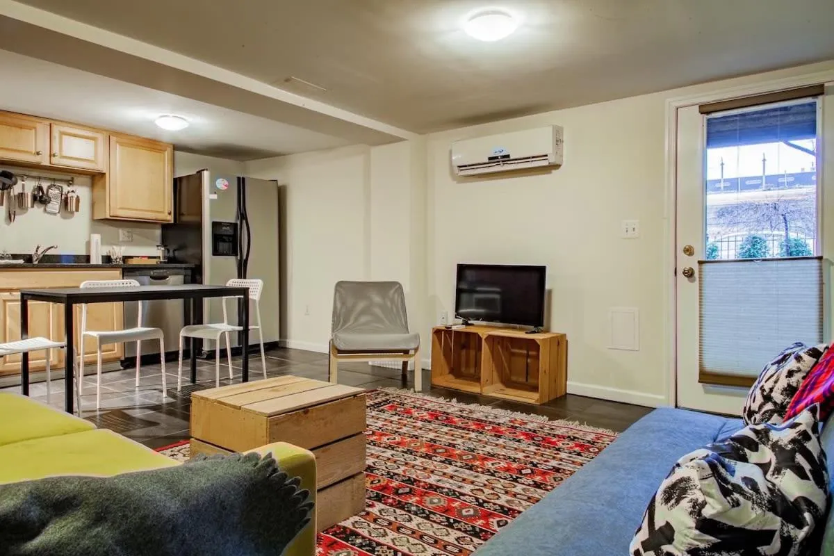 Image 4 of Rest Easy in this Bloomingdale English Basement