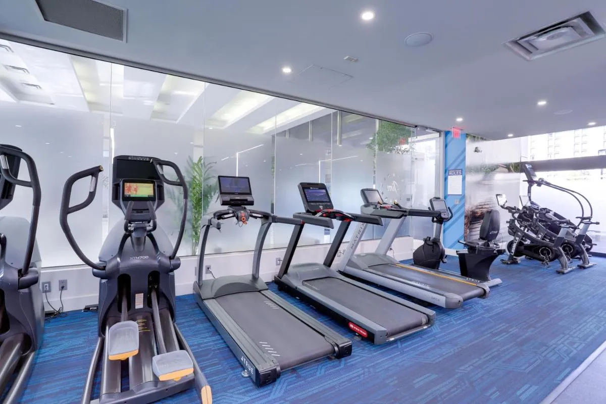 Image 4 of Serenity in the Apartment with Gym at Crystal City