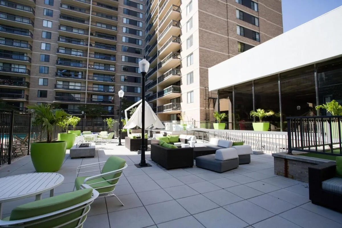 Image 5 of Serenity in the Apartment with Gym at Crystal City