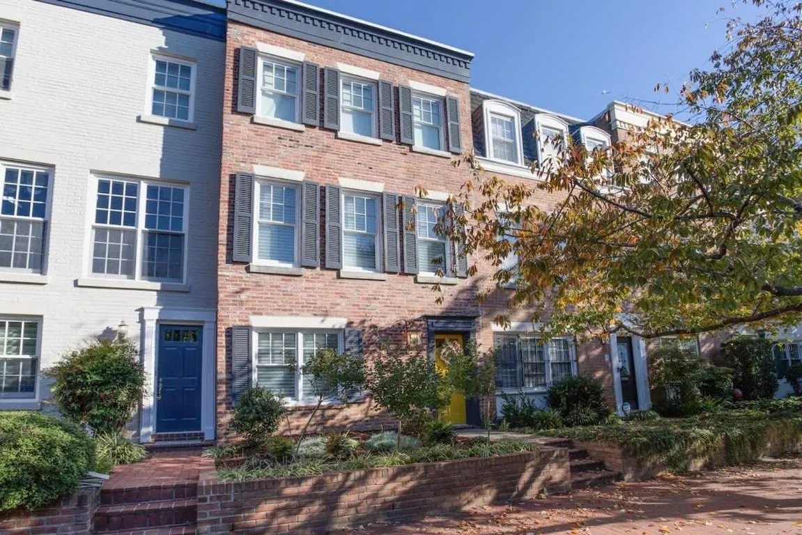 Image of Sojourn Capitol Hill 1 BR with Patio & Grill