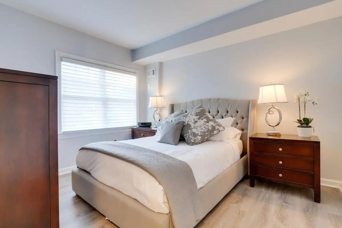 Image 1 of Sojourn Capitol Hill 1 BR with Patio & Grill