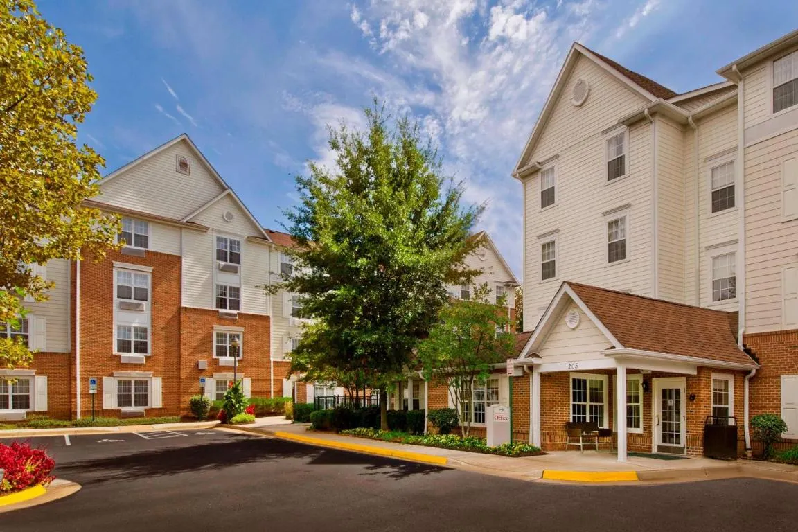 Image of Sonesta Simply Suites Falls Church