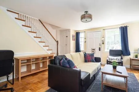 Image 1 of Spacious 4BR CozySuites in Old Town Alexandria