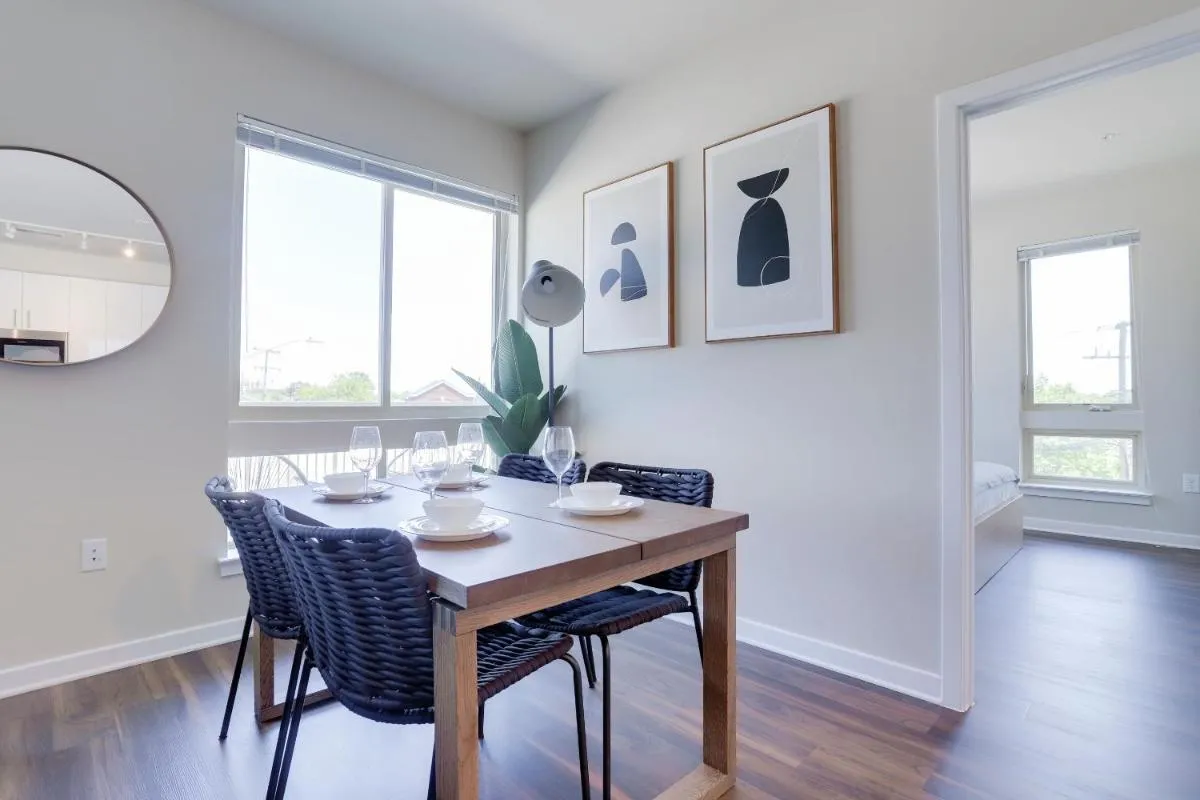 Image 1 of Spacious Apartment in Alexandria