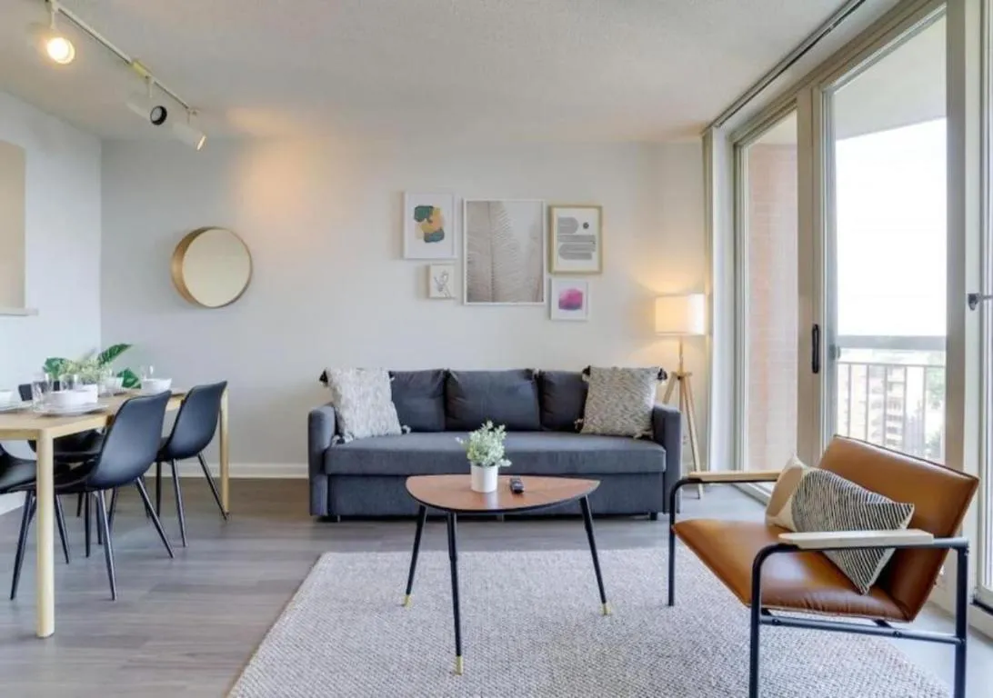 Image of Splendid 1 Bedroom Condo At Ballston With Gym