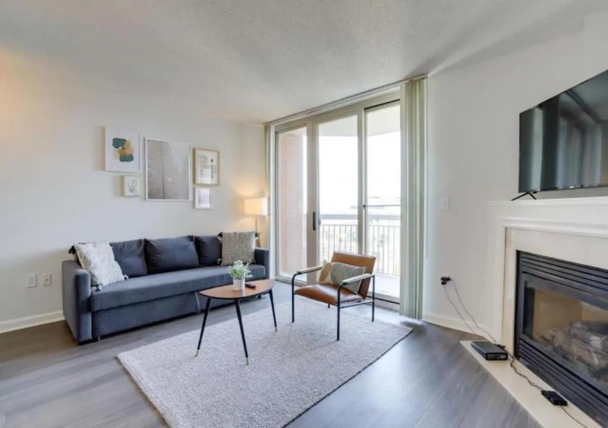 Image 5 of Splendid 1 Bedroom Condo At Ballston With Gym