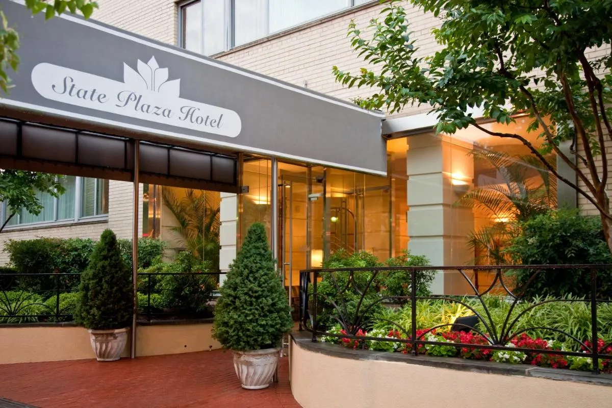 Image 5 of State Plaza Hotel