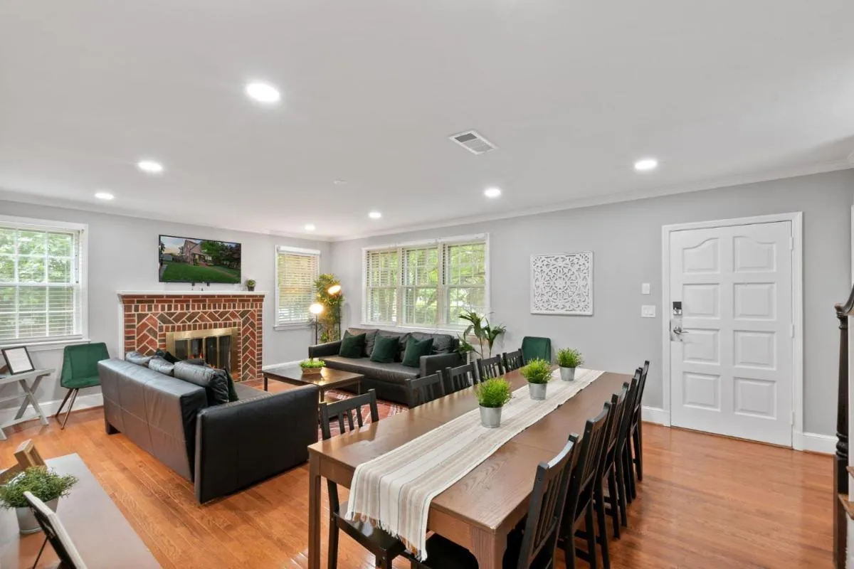Image 6 of Stately 5BR Historic Retreat – CozySuites