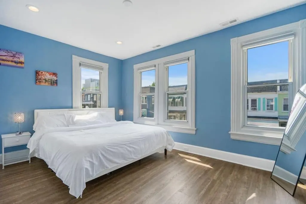 Image 3 of Stunning Renovated DC Home