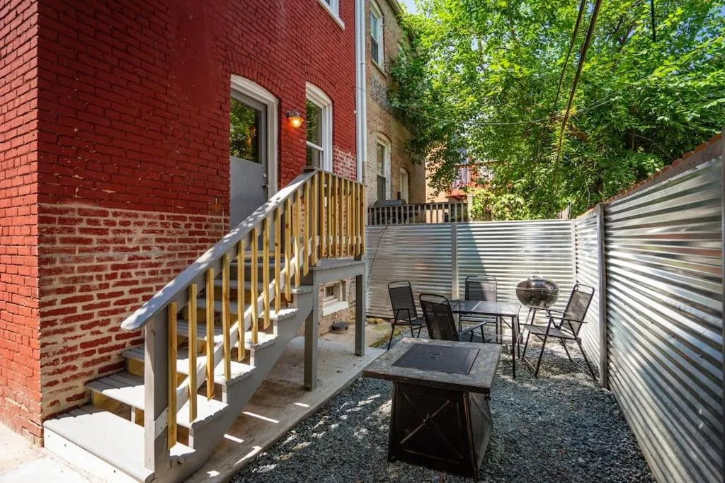 Image 6 of Stunning Renovated DC Home
