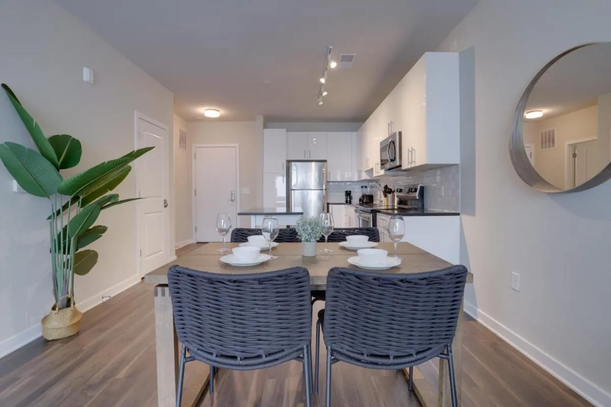 Image 6 of Stylish Apartment in Alexandria