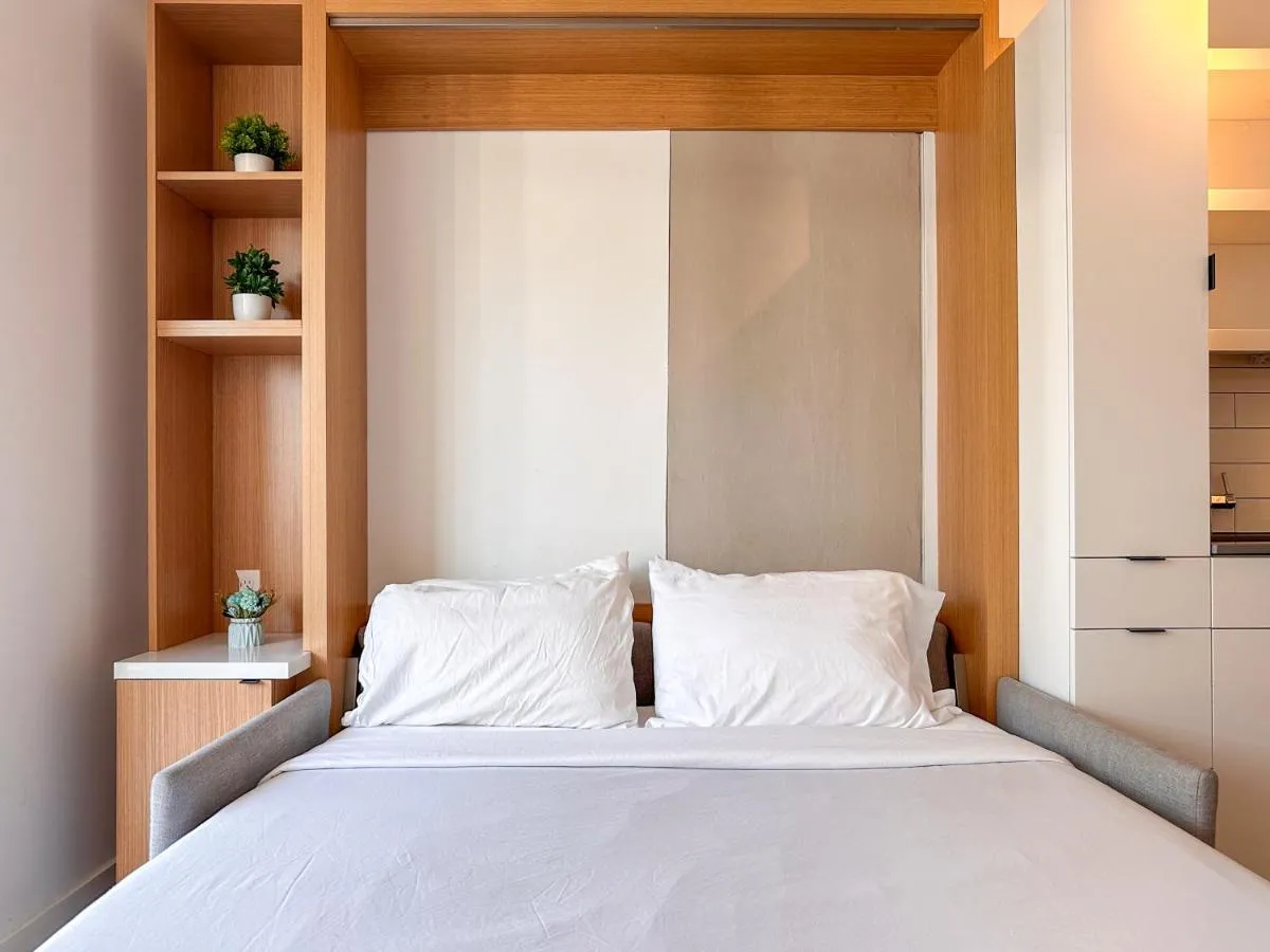 Image 2 of Suite The Wharf DC
