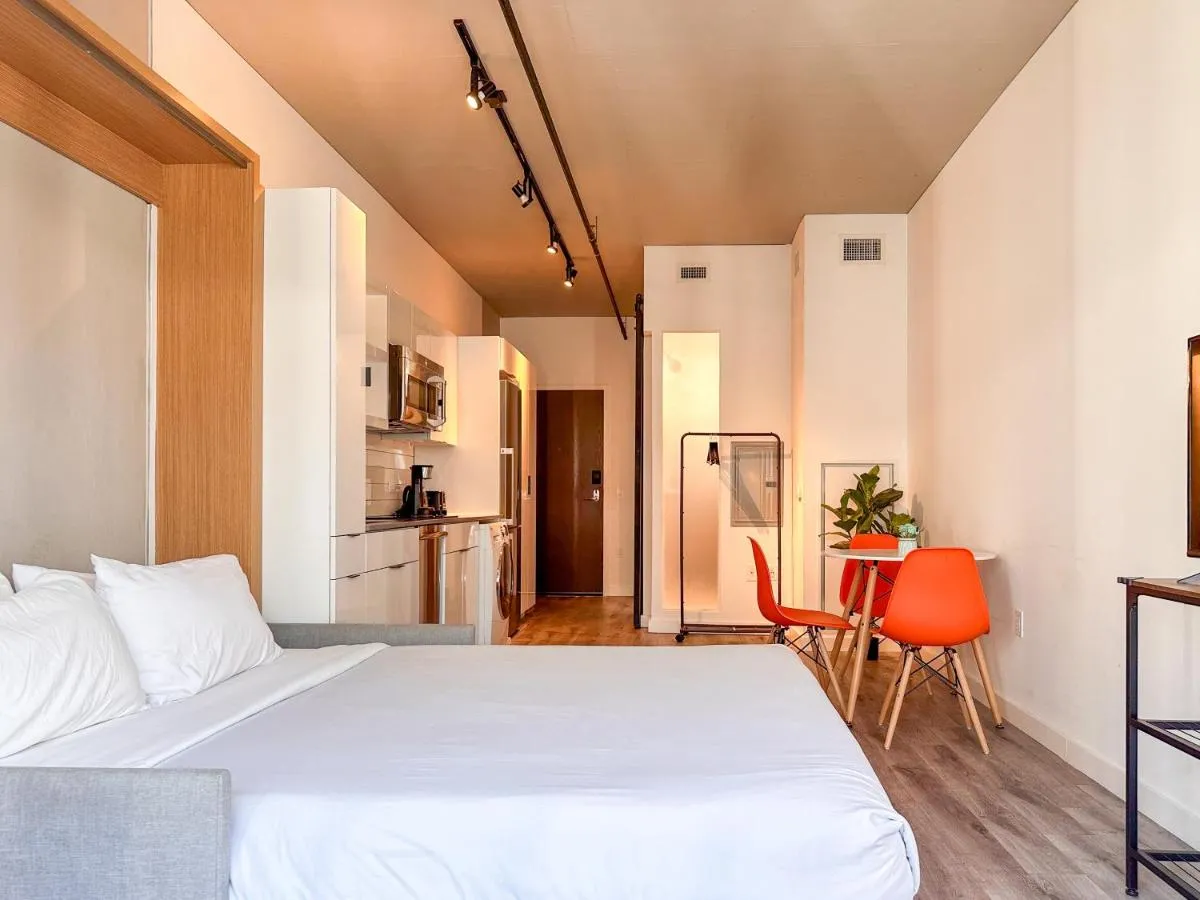 Image 1 of Suite The Wharf DC