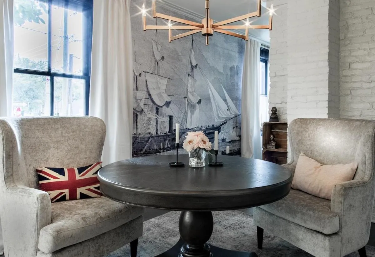 Image 2 of THE LIBERTY HOUSE Of Old Town Designer Home