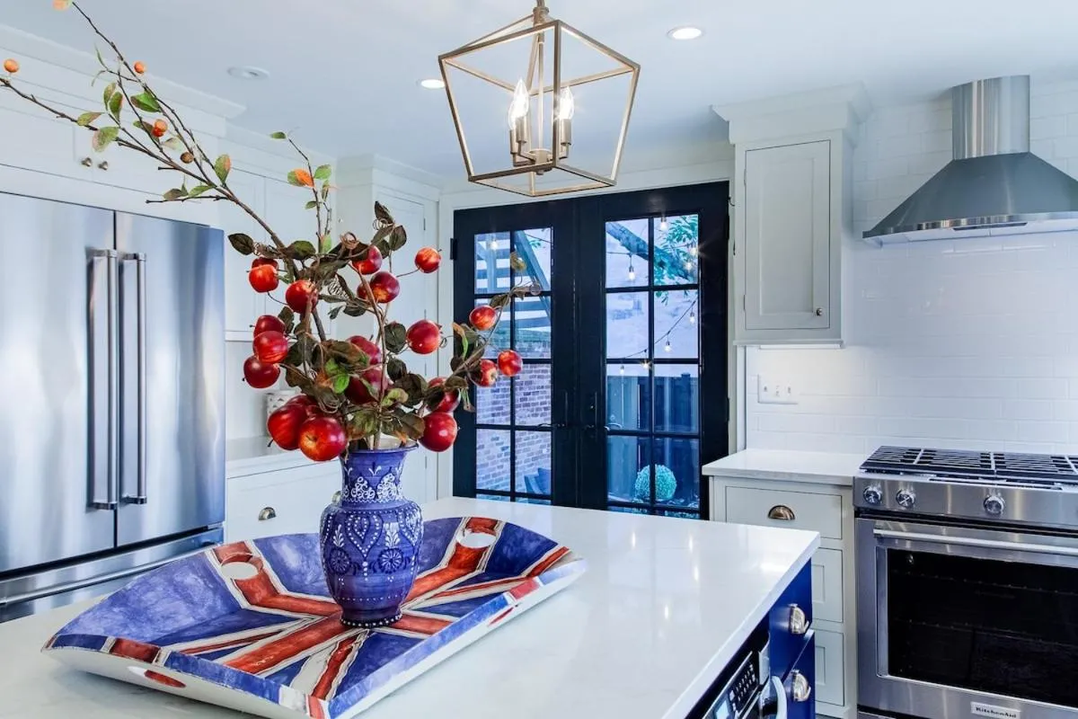 Image 4 of THE LIBERTY HOUSE Of Old Town Designer Home