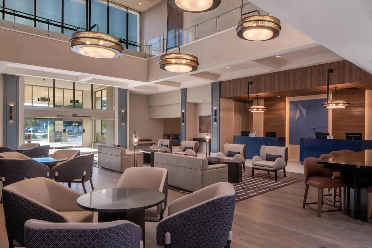 Image 4 of Tysons Corner Marriott