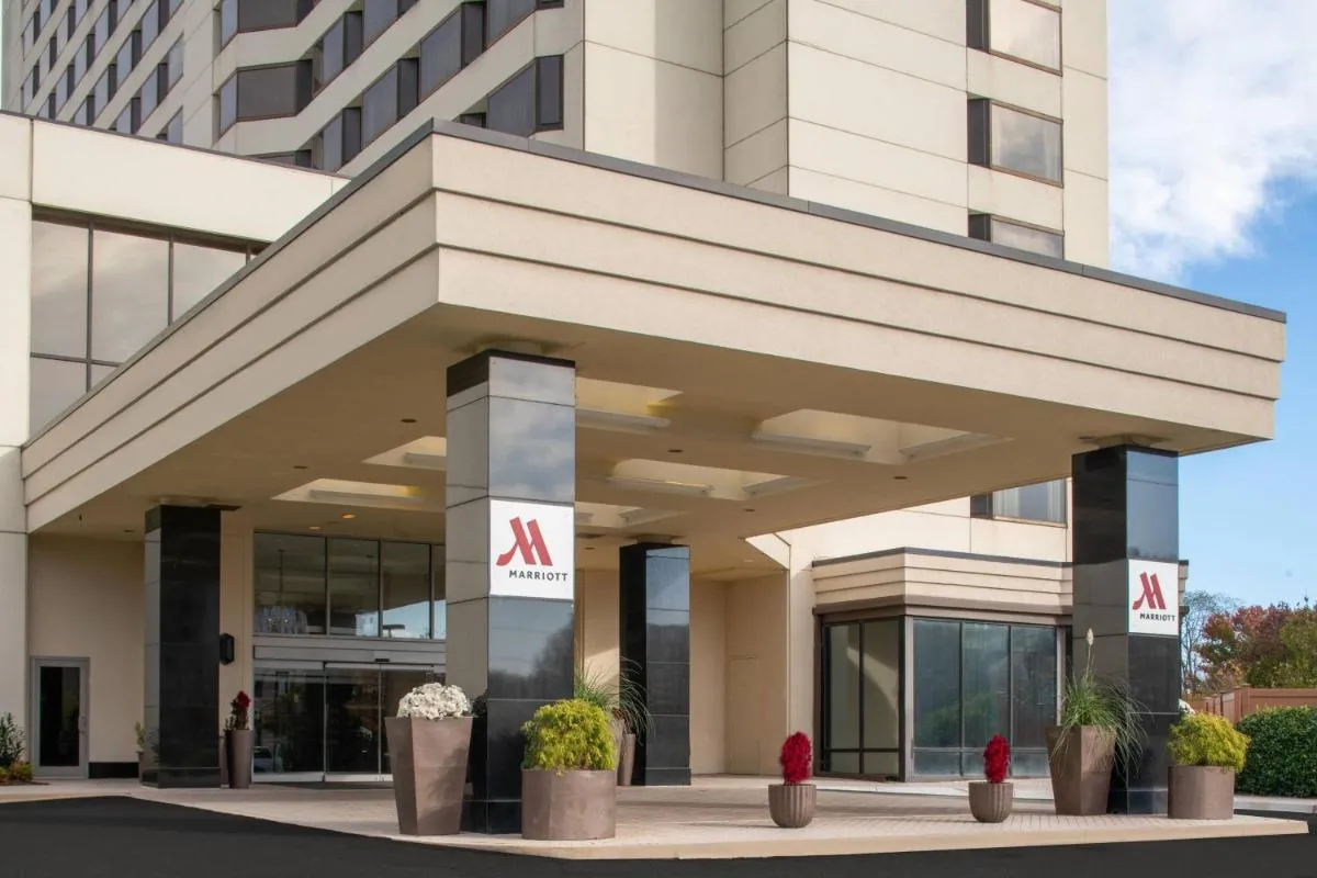 Image 2 of Tysons Corner Marriott