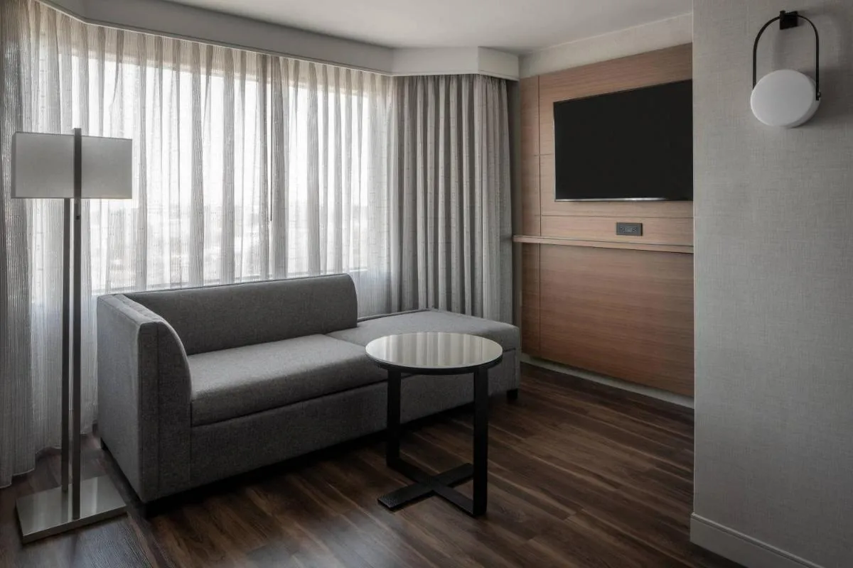 Image 6 of Tysons Corner Marriott