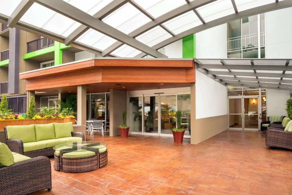 Image 4 of Wyndham Garden Washington DC North