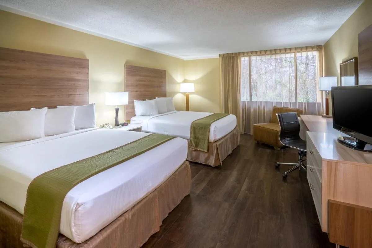 Image 6 of Wyndham Garden Washington DC North