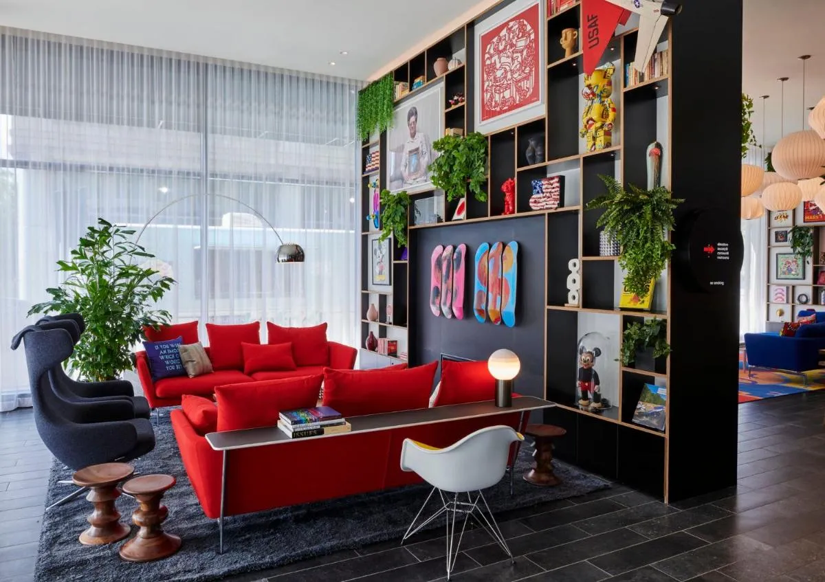 Image 6 of citizenM Washington DC NoMa