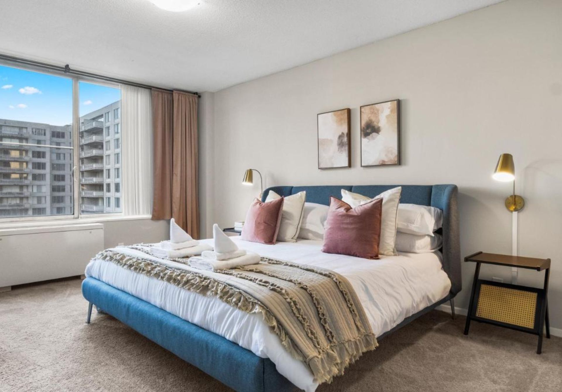 DC Luxury Apartment Near Metro
