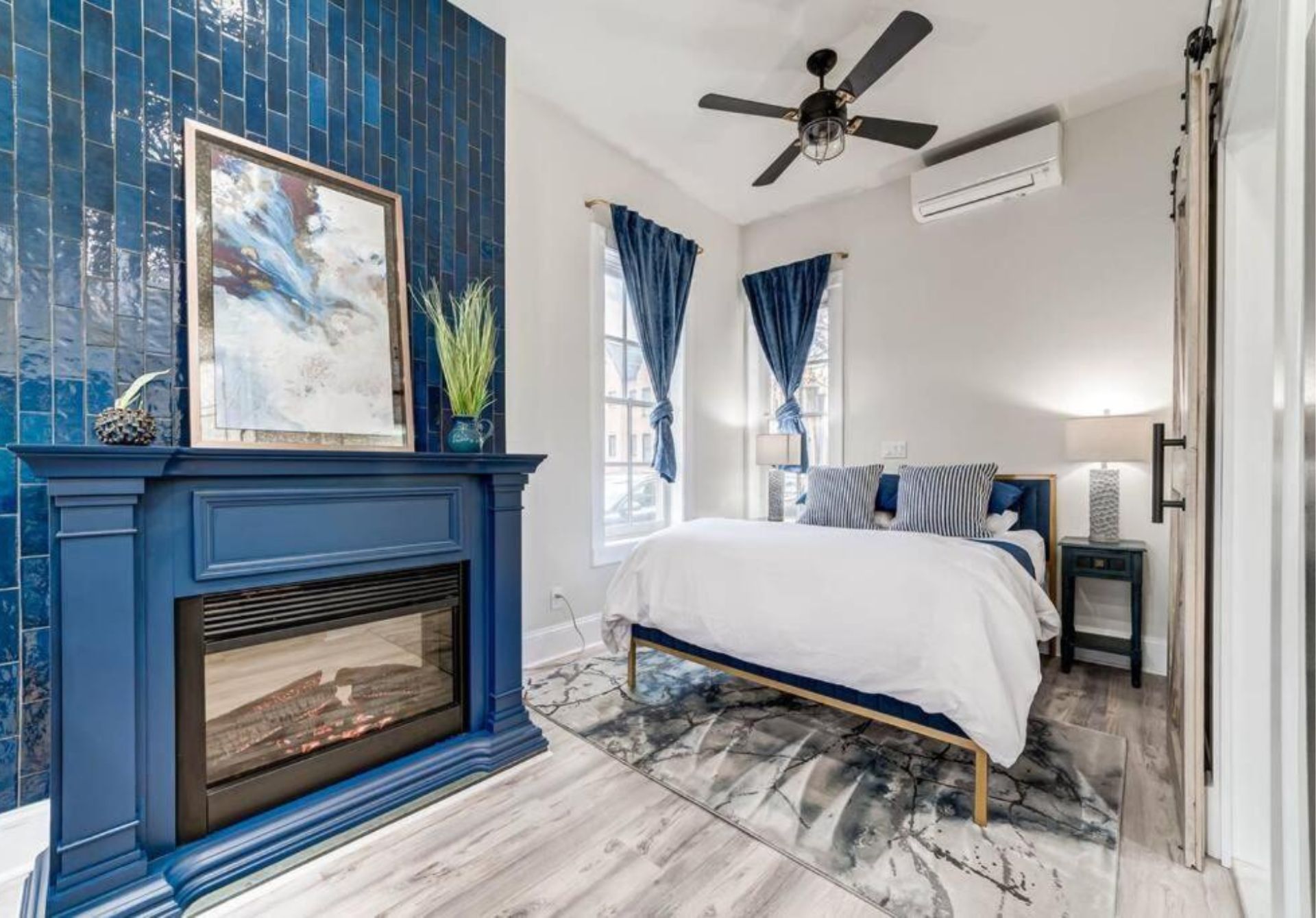 Elegant Studio Retreat with Amenities, King St 1 mi